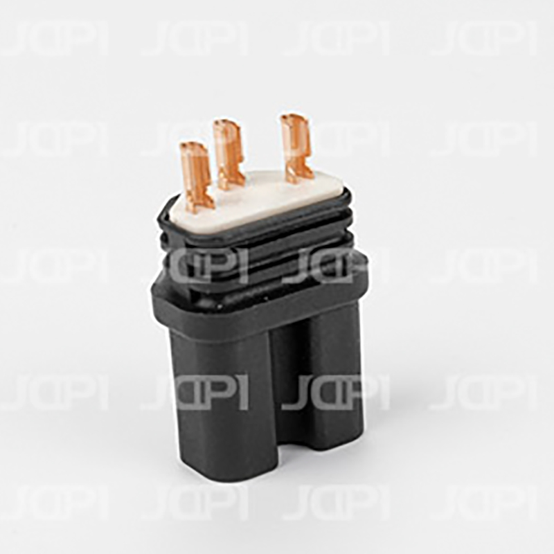 Conector C15, 3 poli J20-4